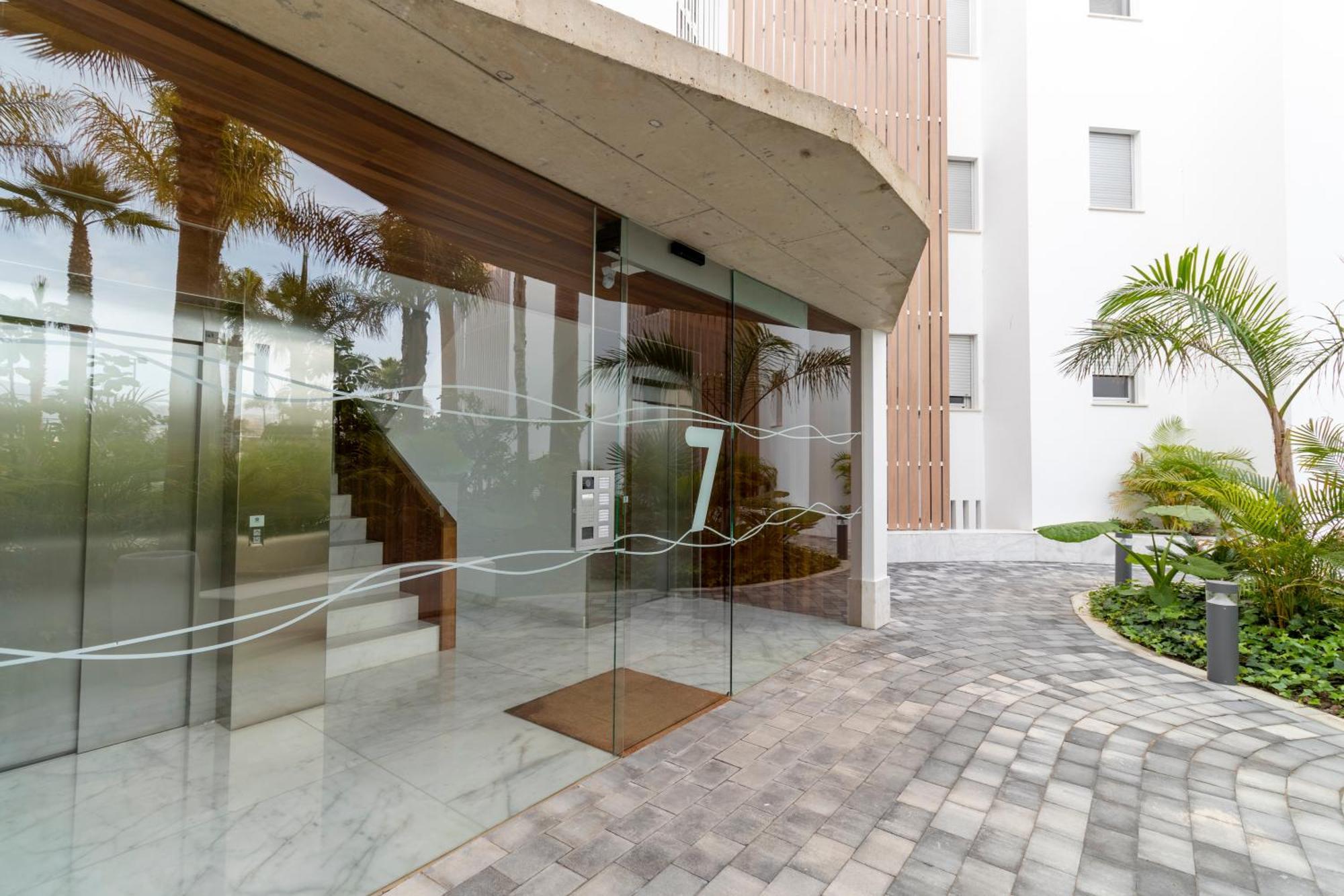 Rentitspain Apartamento Serena Terraza Con Vista A Golf Motril Exteriör bild